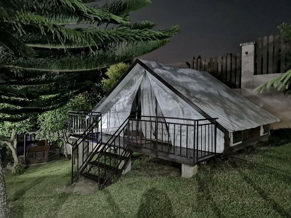 ホテル Casa De Miguelitos タガイタイ エクステリア 写真